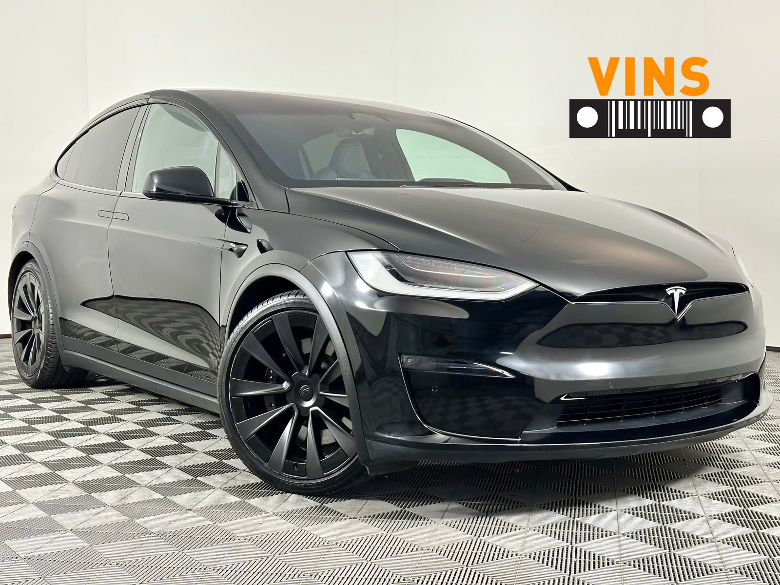 Used 2023 Tesla Model X AWD/4WD video 1