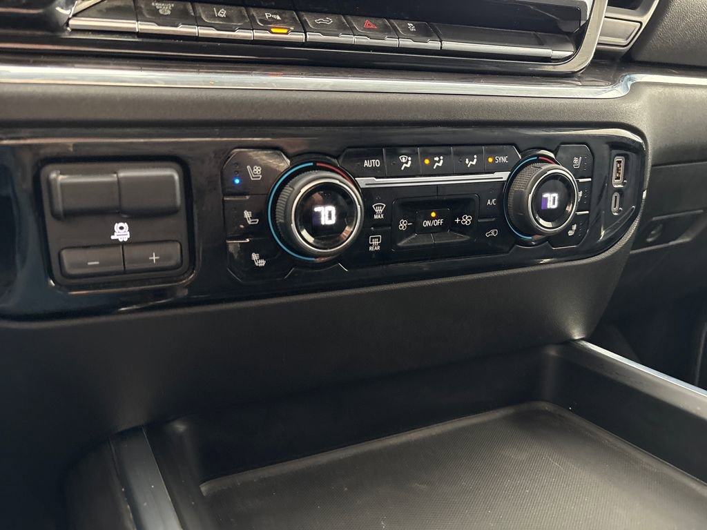 Used 2024 Chevrolet Silverado 3500 LTZ w/ LTZ Convenience Package image 36