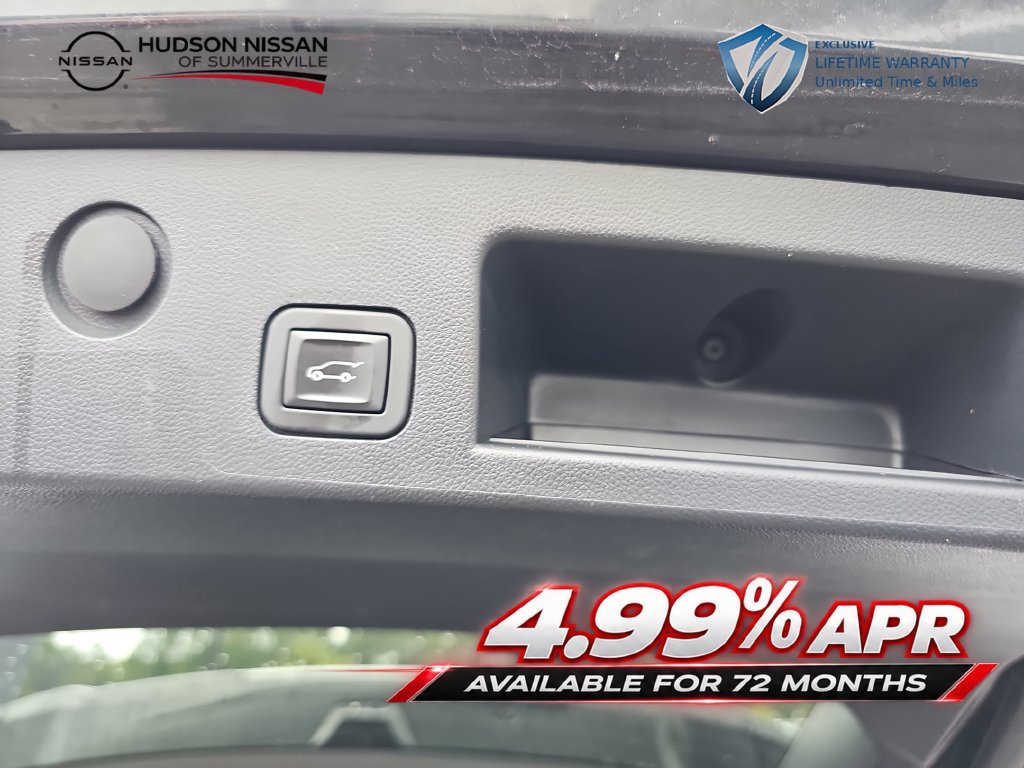 Used 2025 Chevrolet Equinox LT w/ Convenience Package II FWD image 34