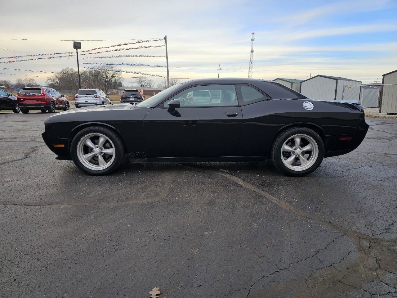 Used 2013 Dodge Challenger SXT image 25