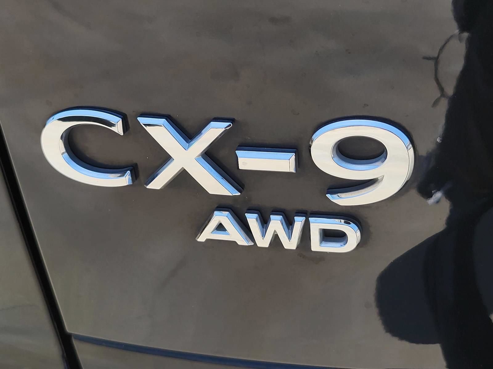Certified 2023 MAZDA CX-9 Touring AWD/4WD image 4