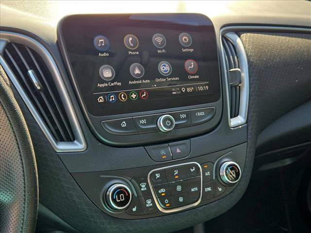Used 2025 Chevrolet Malibu LT FWD image 14