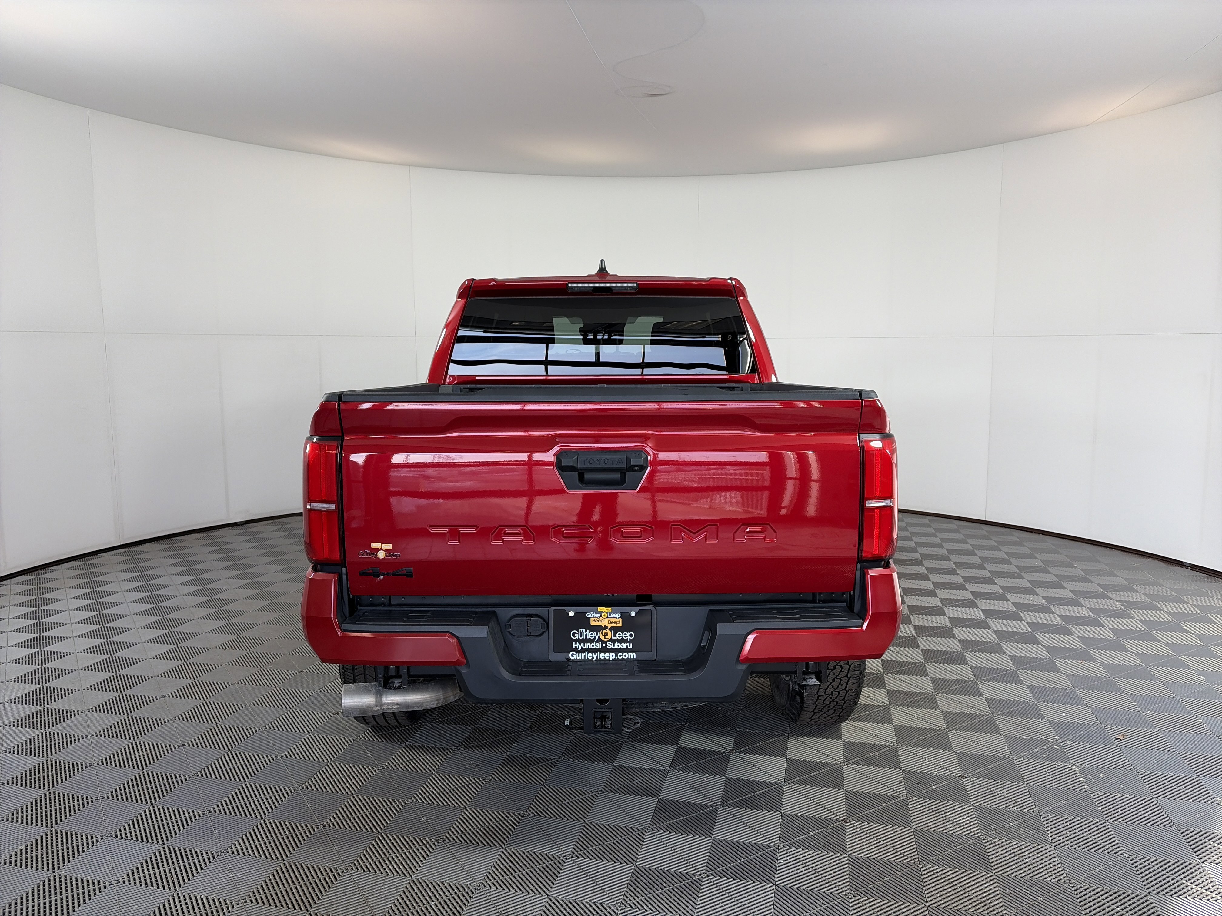 Used 2024 Toyota Tacoma TRD Off-Road image 9