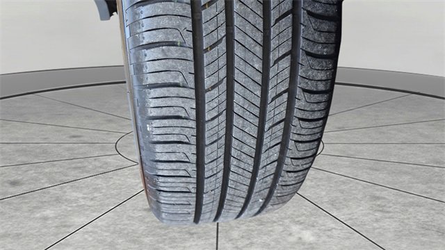 Used 2023 Buick Encore GX Select w/ Sport Touring Package image 29