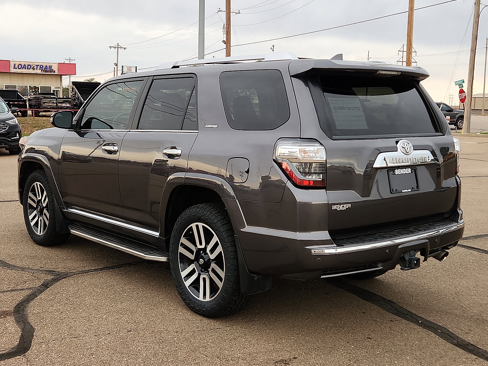 Used 2018 Toyota 4Runner Limited AWD/4WD image 3