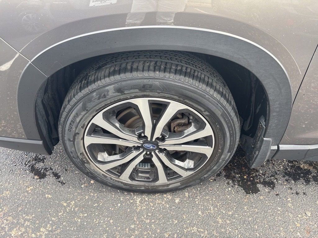 Used 2019 Subaru Forester Limited w/ Popular Package #3 image 8