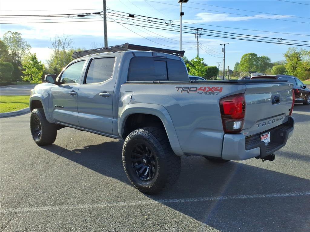 Used 2019 Toyota Tacoma TRD Sport image 12