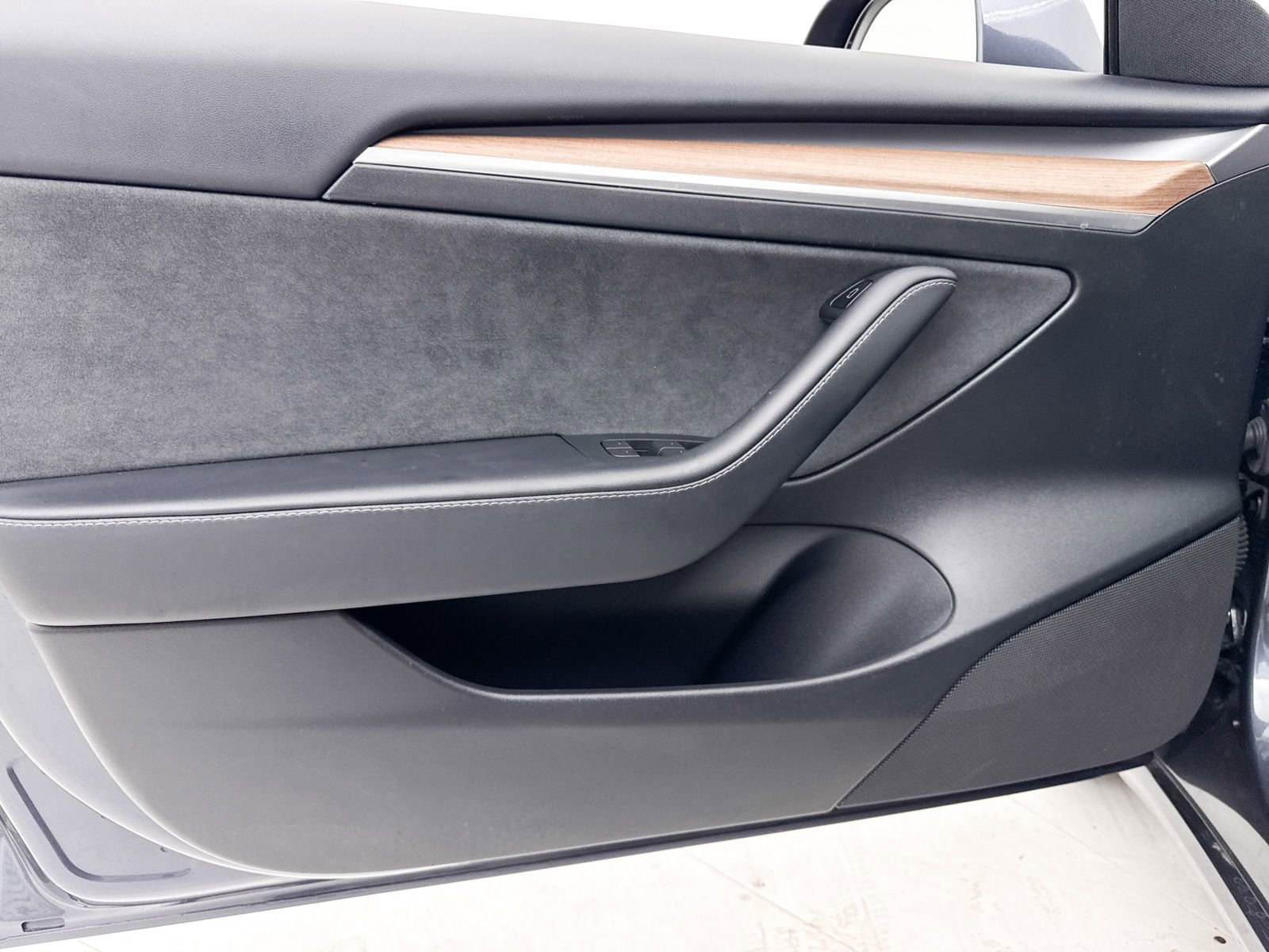 Used 2023 Tesla Model 3 Long Range image 33