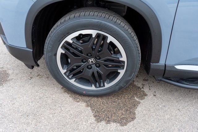 New 2026 Honda Pilot Touring image 14