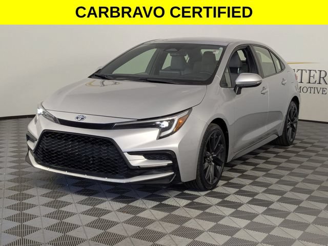 Used 2023 Toyota Corolla SE FWD image 4