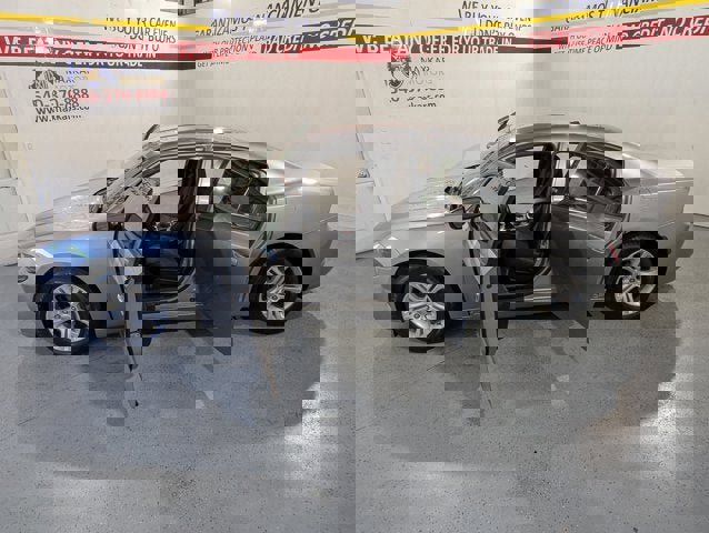 Used 2016 Dodge Charger SE w/ Popular Equipment Group image 12