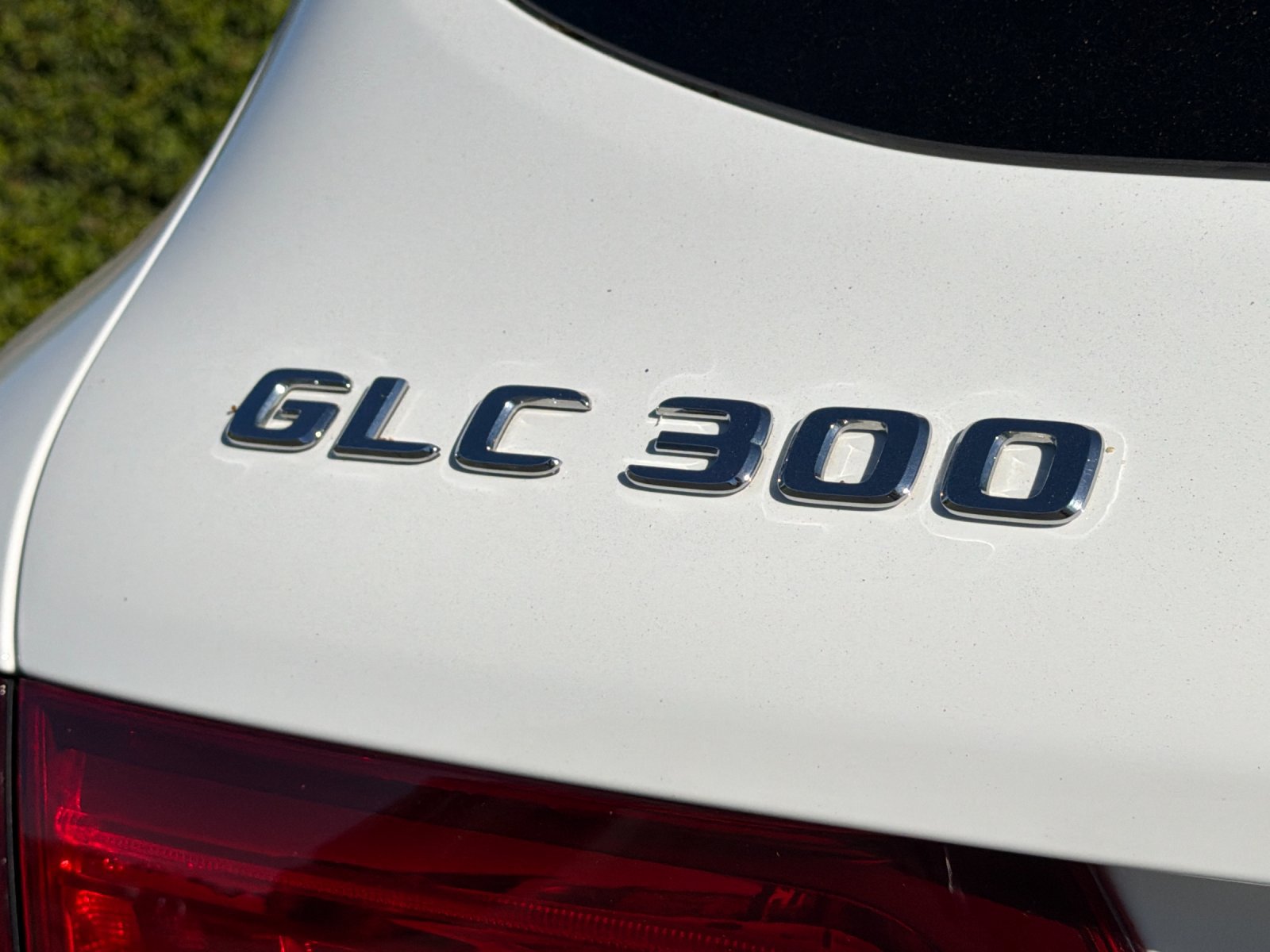 Used 2018 Mercedes-Benz GLC 300 4MATIC image 26