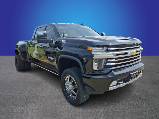 Used 2023 Chevrolet Silverado 3500 High Country AWD/4WD image 3