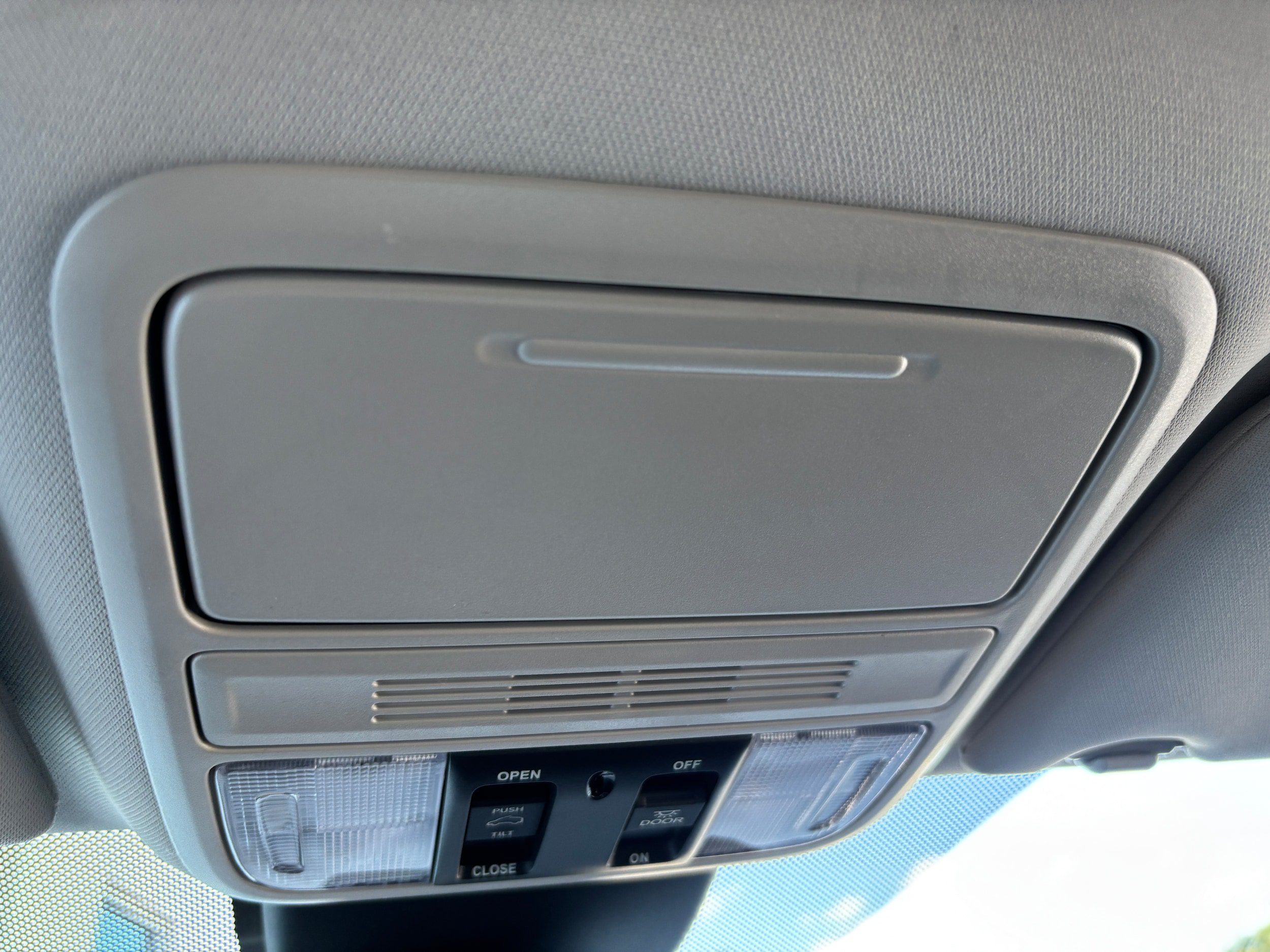 New 2026 Honda Odyssey Elite image 25