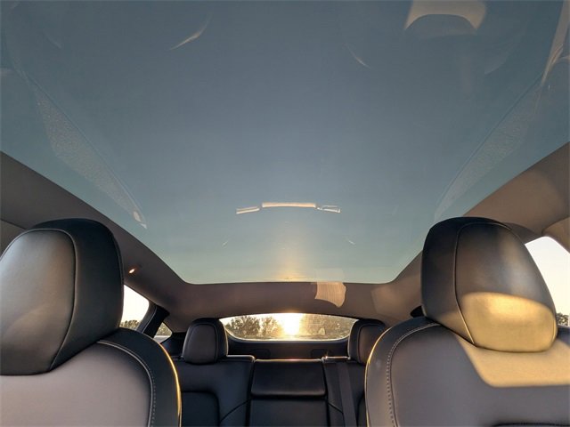 Used 2020 Tesla Model Y Performance image 27