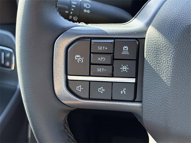 New 2025 Ford F150 Lightning Lariat image 25