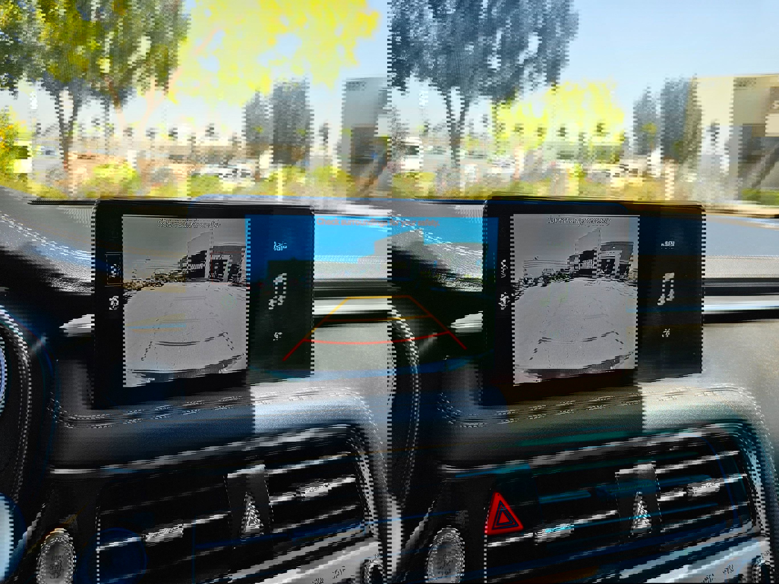 Used 2025 Genesis G70 2.5T image 31