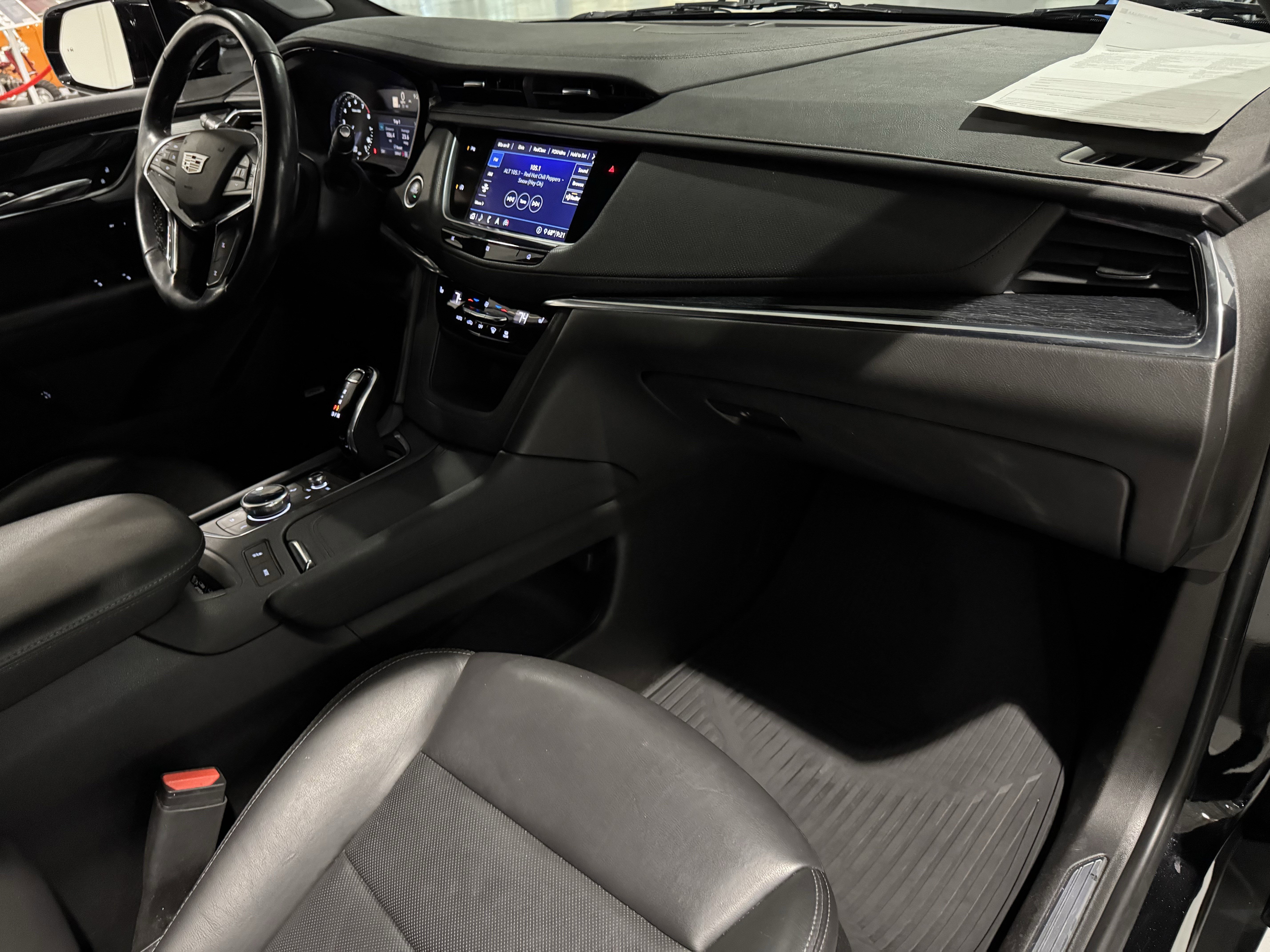 Used 2020 Cadillac XT5 Premium Luxury image 39