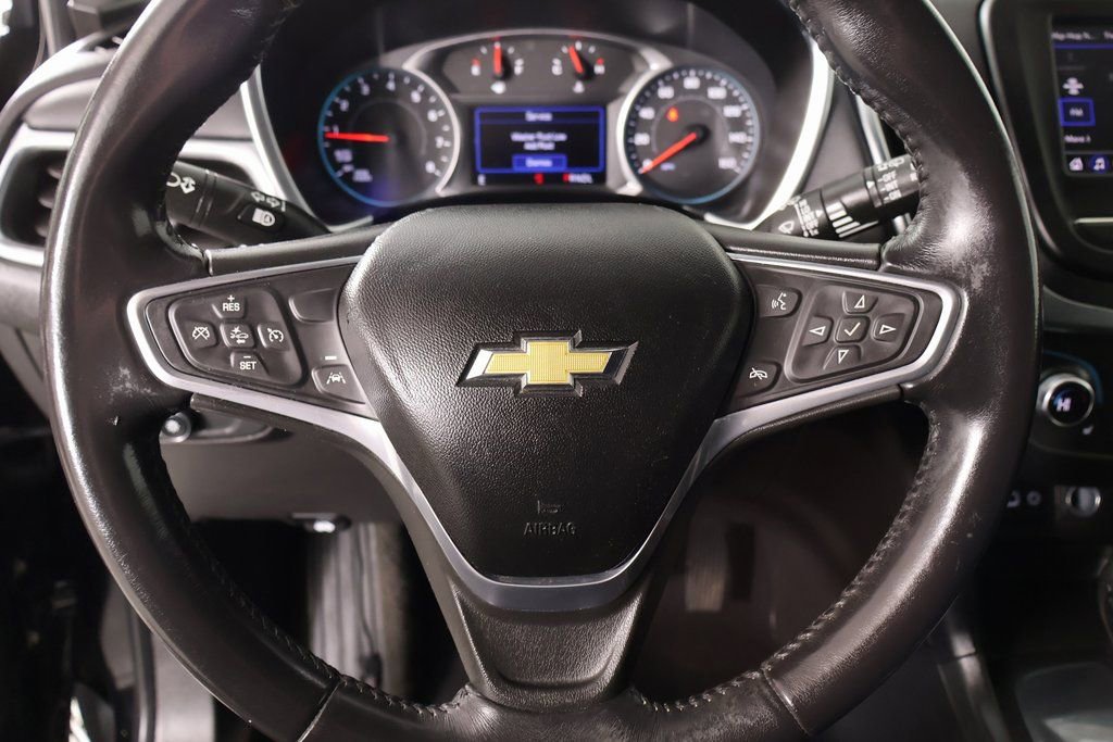 Used 2022 Chevrolet Equinox LT image 3