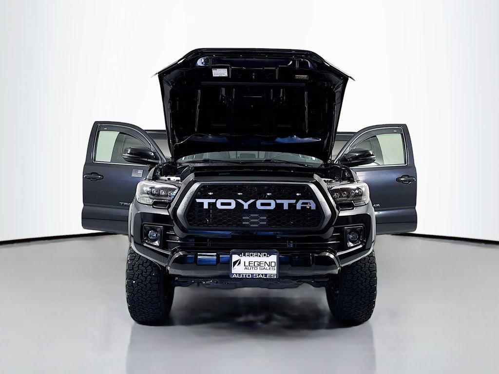 Used 2019 Toyota Tacoma SR5 RWD image 18
