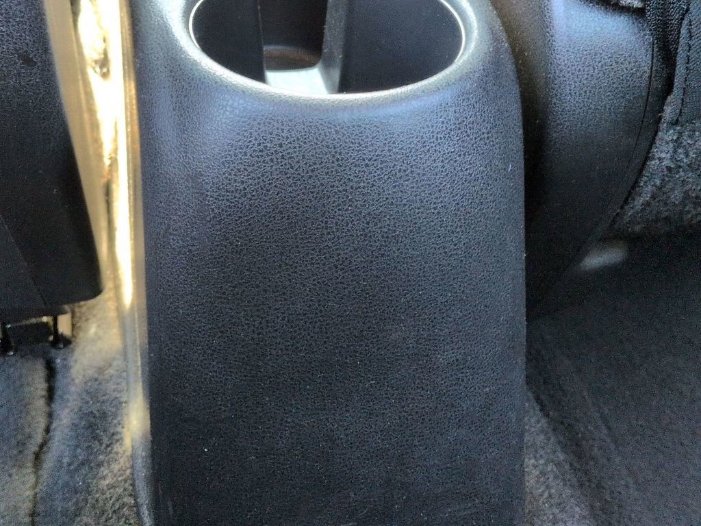 Used 2018 Nissan Versa SV w/ SV Special Edition Package image 18