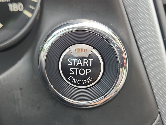 Used 2020 INFINITI Q50 Luxe w/ Essential Package (3.0T Luxe) image 17