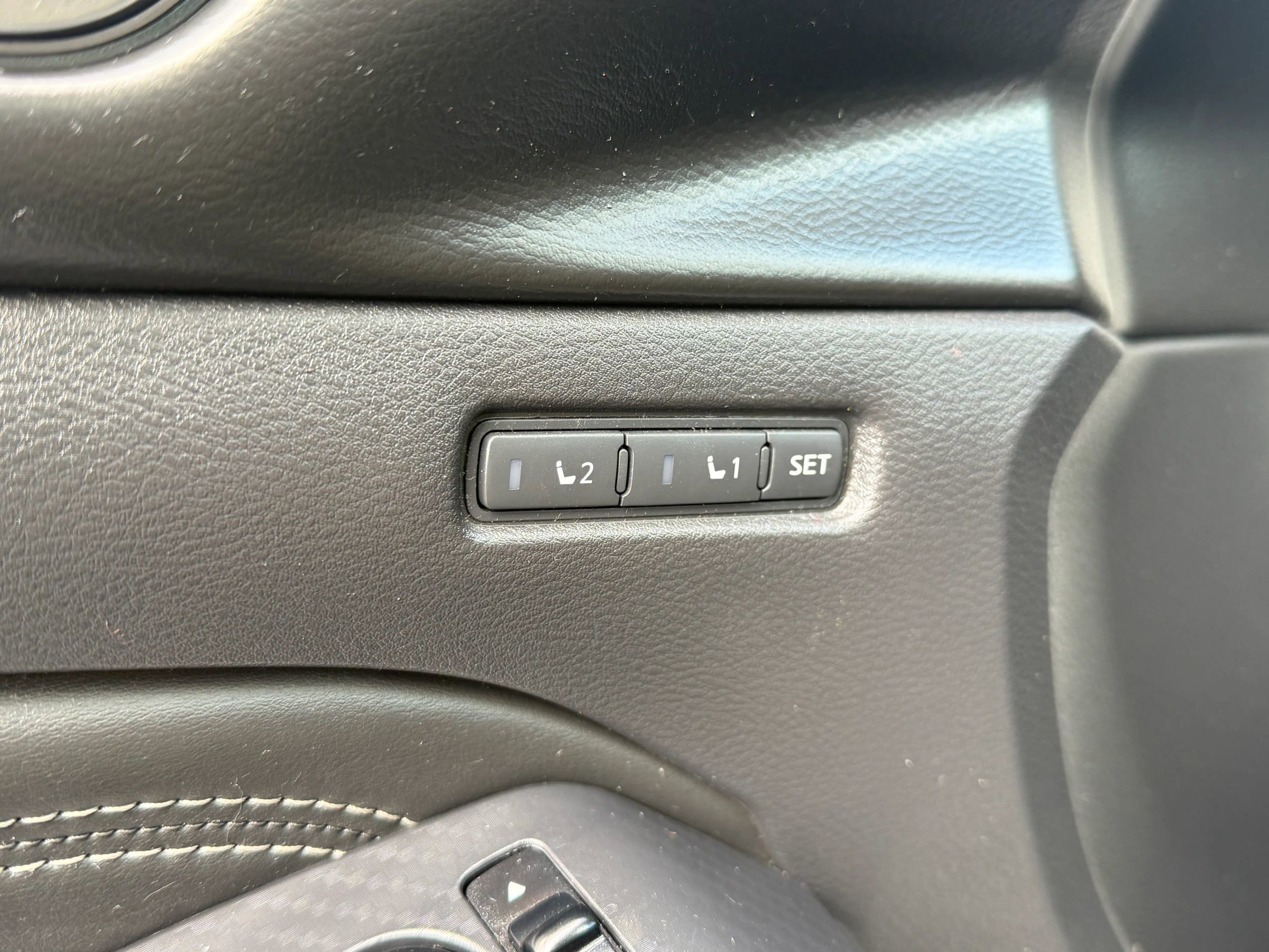 Used 2019 Nissan Altima 2.5 Platinum image 18