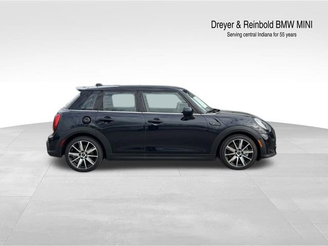 Used 2024 MINI Cooper S image 2