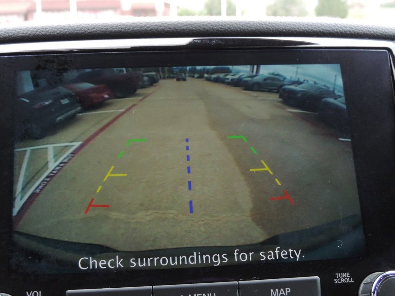 Used 2023 Nissan Titan PRO-4X image 30