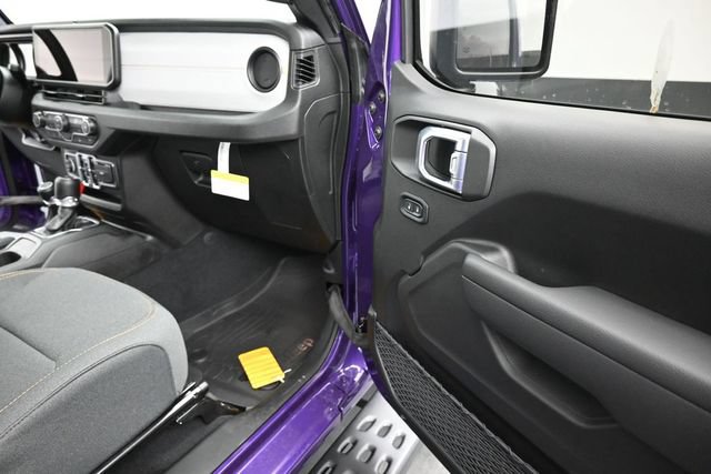 New 2026 Jeep Gladiator Sport AWD/4WD image 16