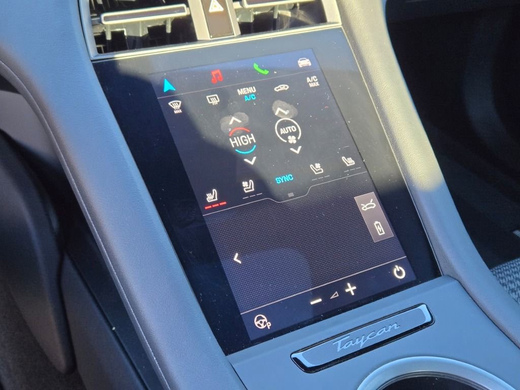 Certified 2025 Porsche Taycan 4S image 25