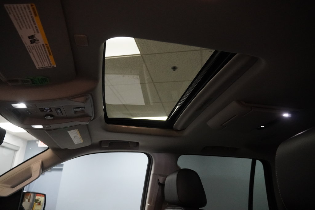 Used 2020 Chevrolet Tahoe LT AWD/4WD image 14