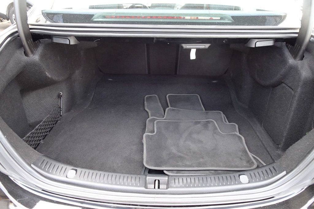 Used 2017 Mercedes-Benz E 300 4MATIC image 15