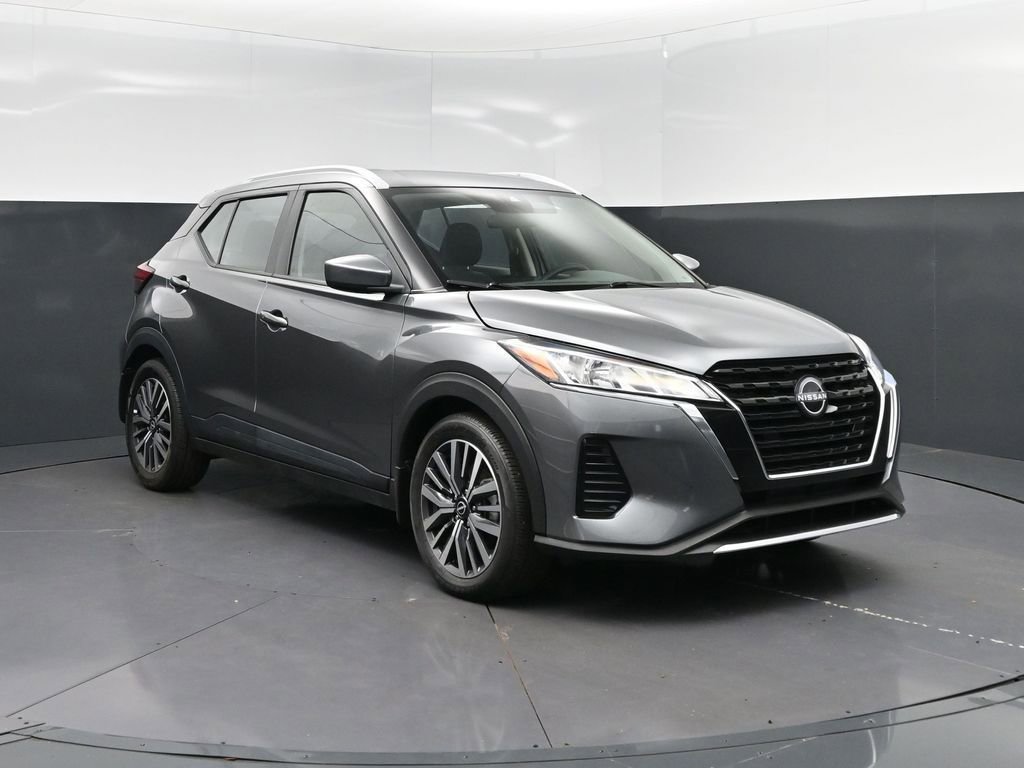 Used 2024 Nissan Kicks SV FWD image 9