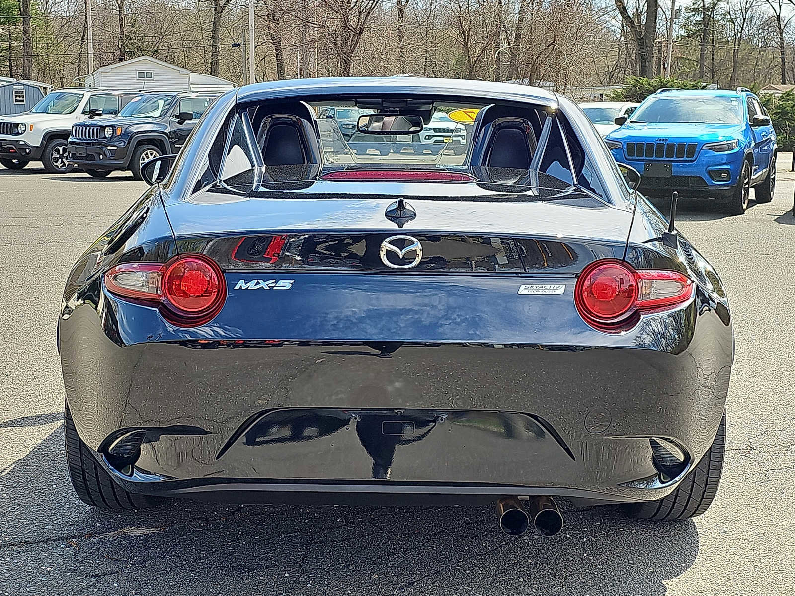 Used 2017 MAZDA MX-5 Miata RF Grand Touring RWD image 5