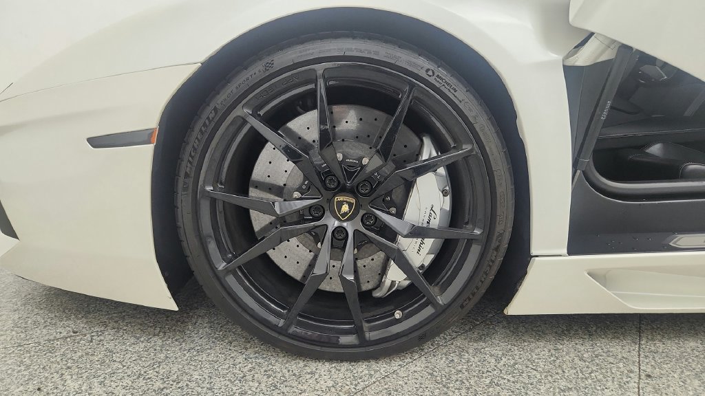 Used 2013 Lamborghini Aventador LP 700-4 AWD/4WD image 36