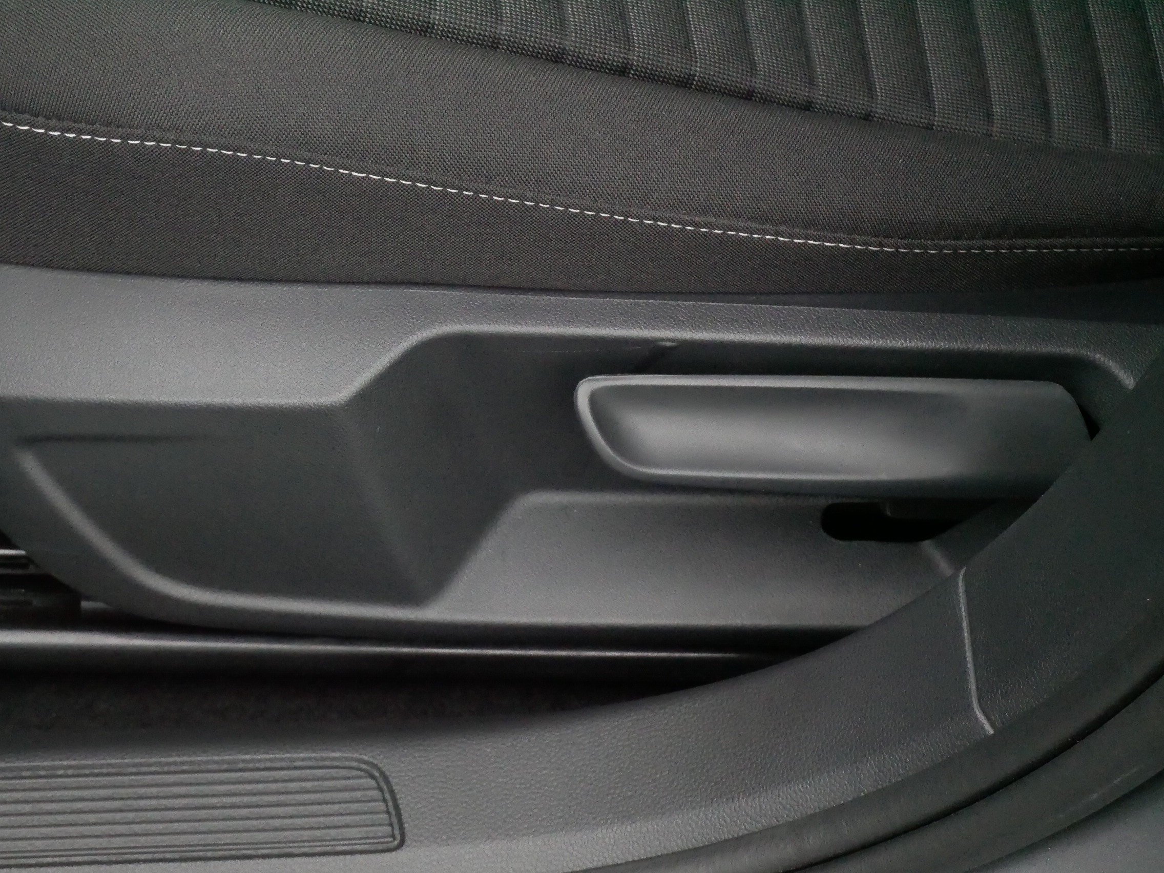 Certified 2026 Volkswagen Jetta S FWD image 20