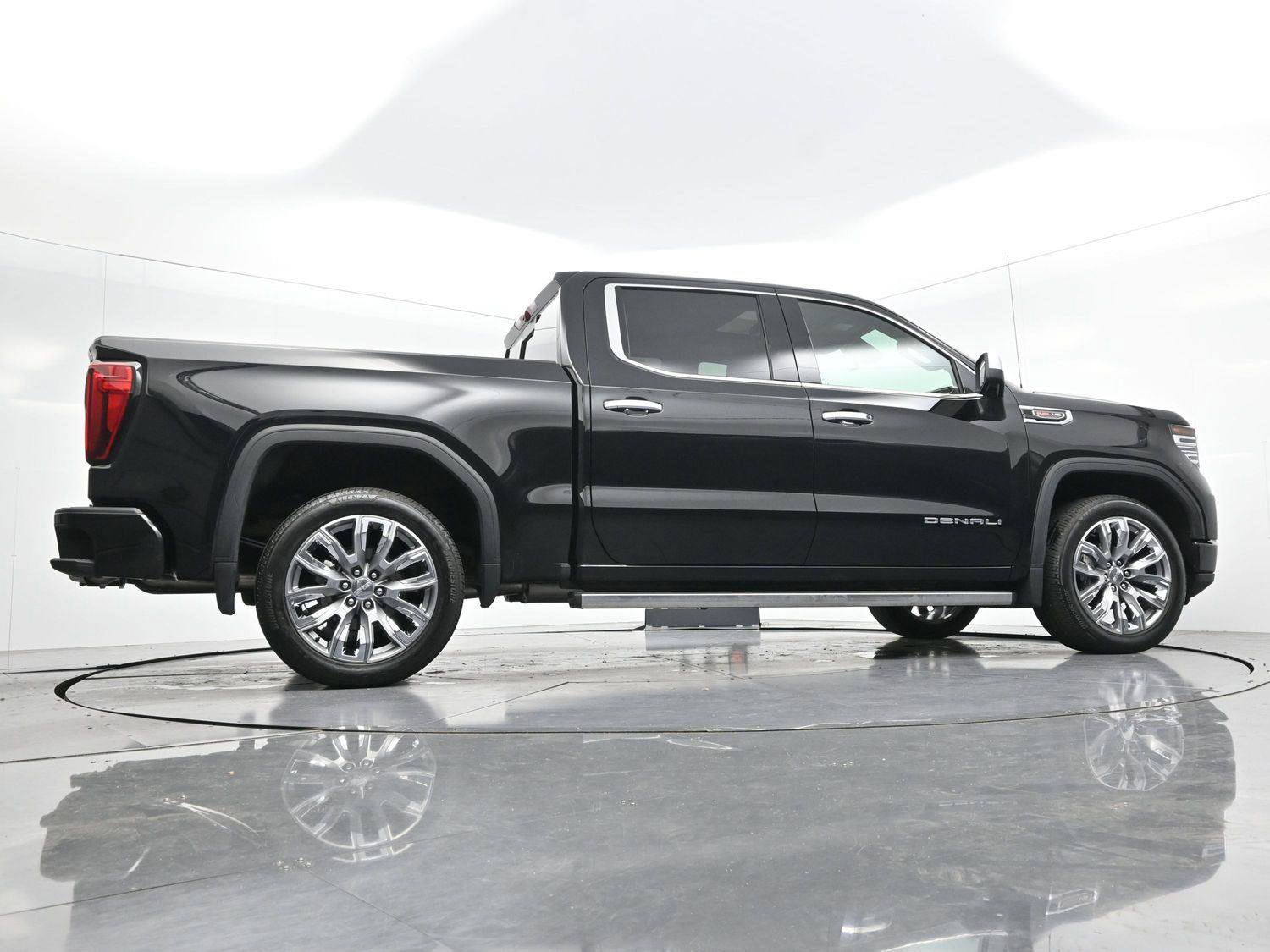 Used 2025 GMC Sierra 1500 Denali image 47