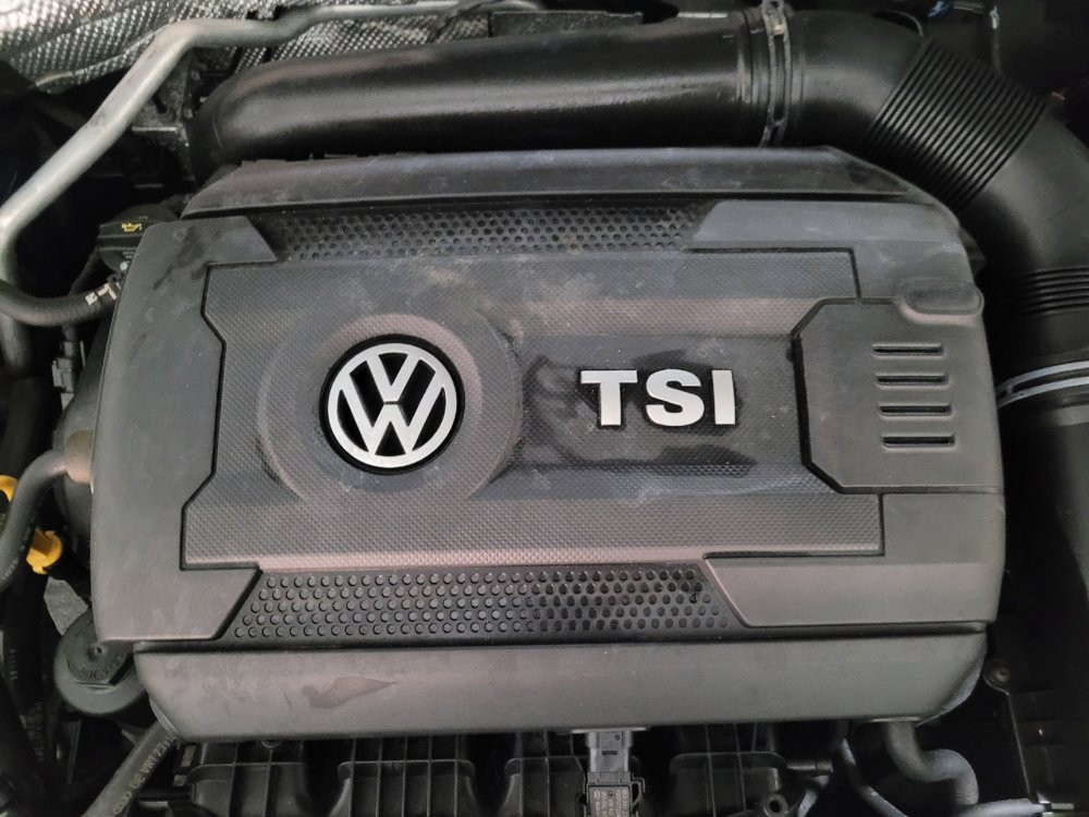 Used 2016 Volkswagen Beetle 1.8T SE FWD image 30