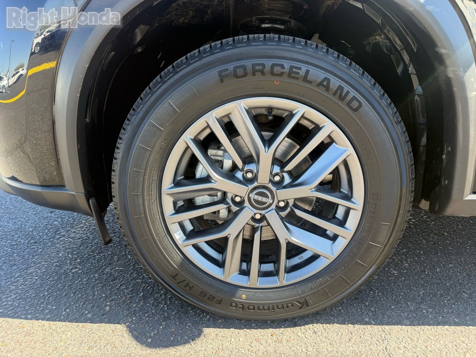 Used 2024 Nissan Rogue S image 11