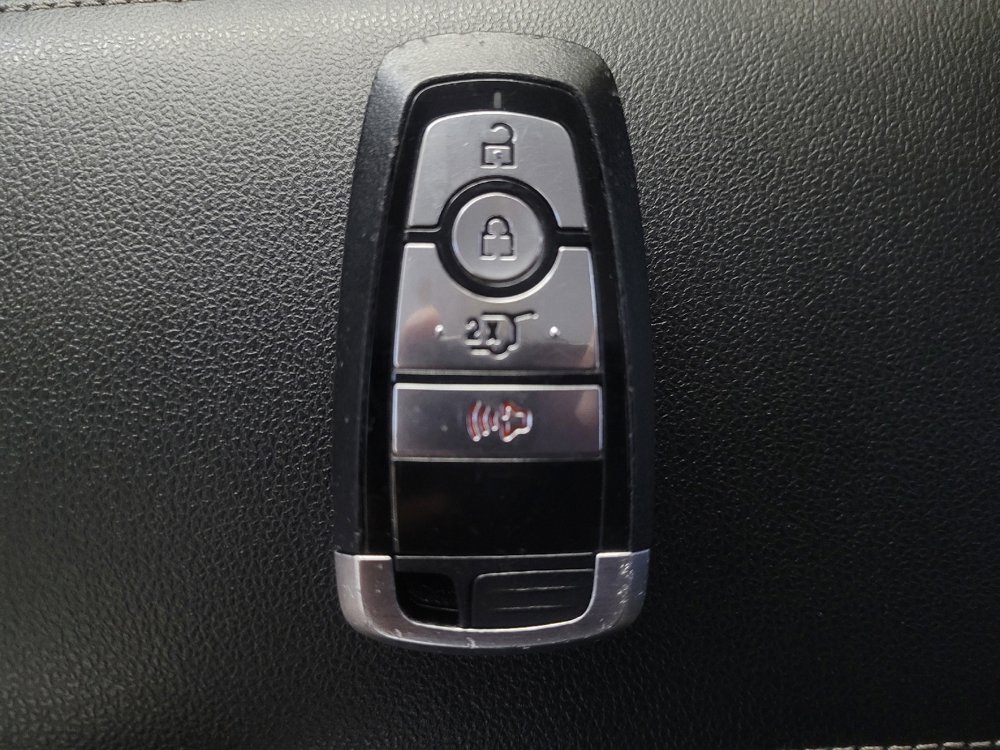 Used 2022 Ford Escape SE w/ Convenience Package image 32