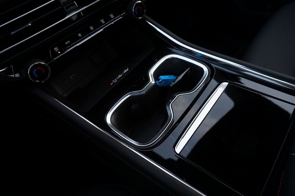 New 2026 Chevrolet Traverse Z71 image 18