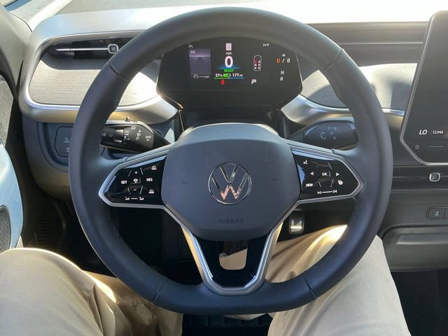 New 2025 Volkswagen ID. Buzz Pro S Plus AWD/4WD image 11