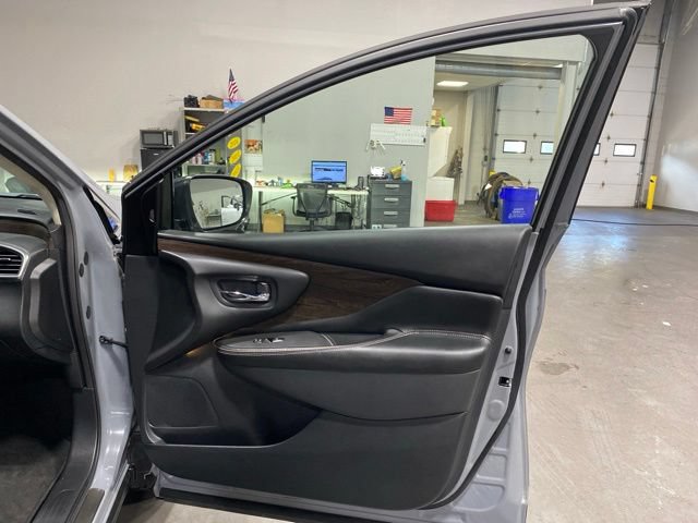 Certified 2024 Nissan Murano Platinum w/ Cargo Package AWD/4WD image 29