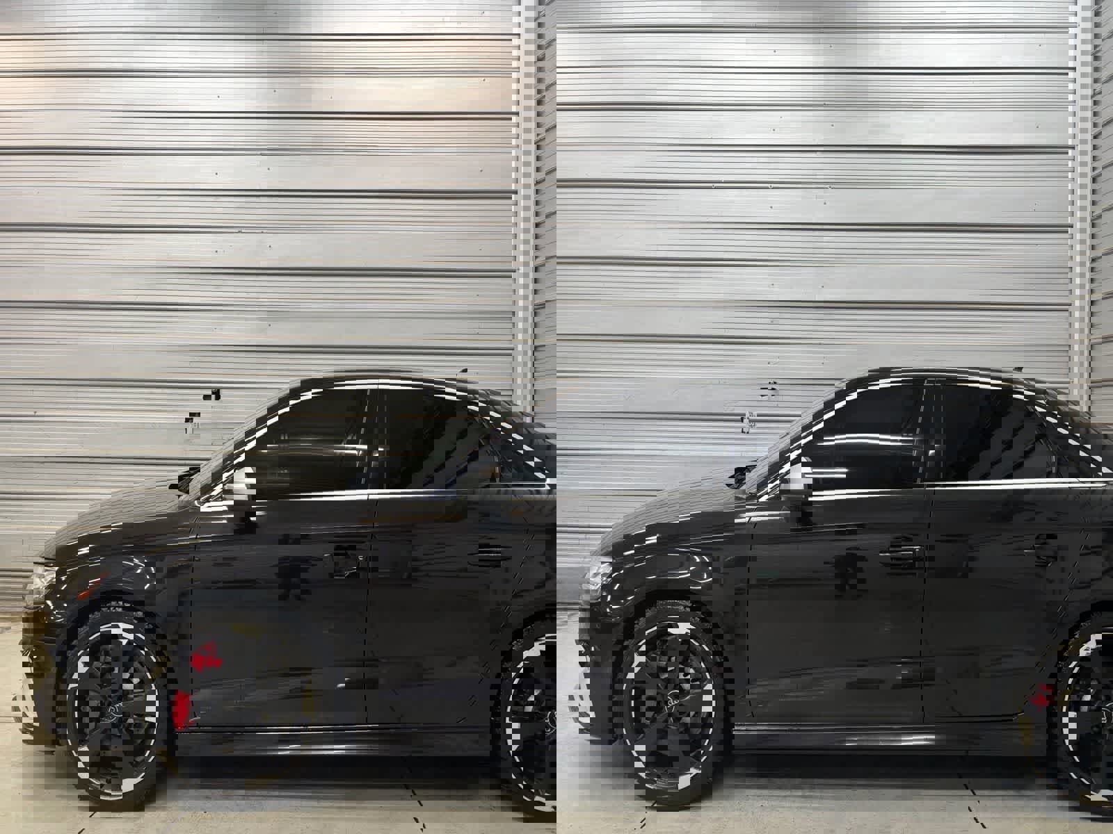 Used 2018 Audi RS 3 image 3