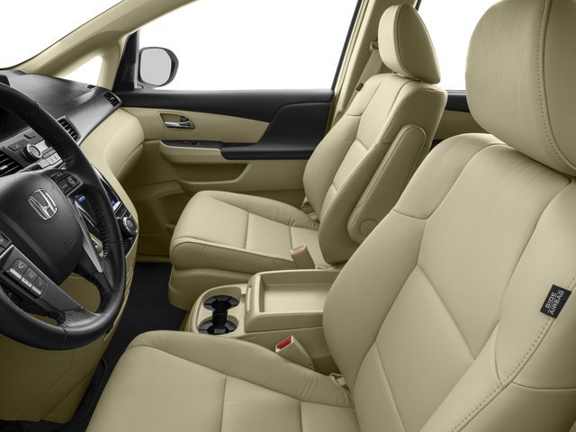 Used 2016 Honda Odyssey Touring Elite image 11