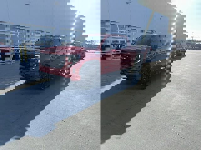 Used 2023 GMC Sierra 1500 Elevation w/ LPO, Elevation Black Package image 7