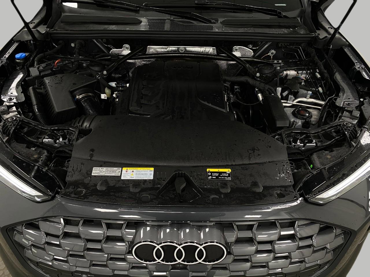 Used 2025 Audi Q5 Premium Plus image 11