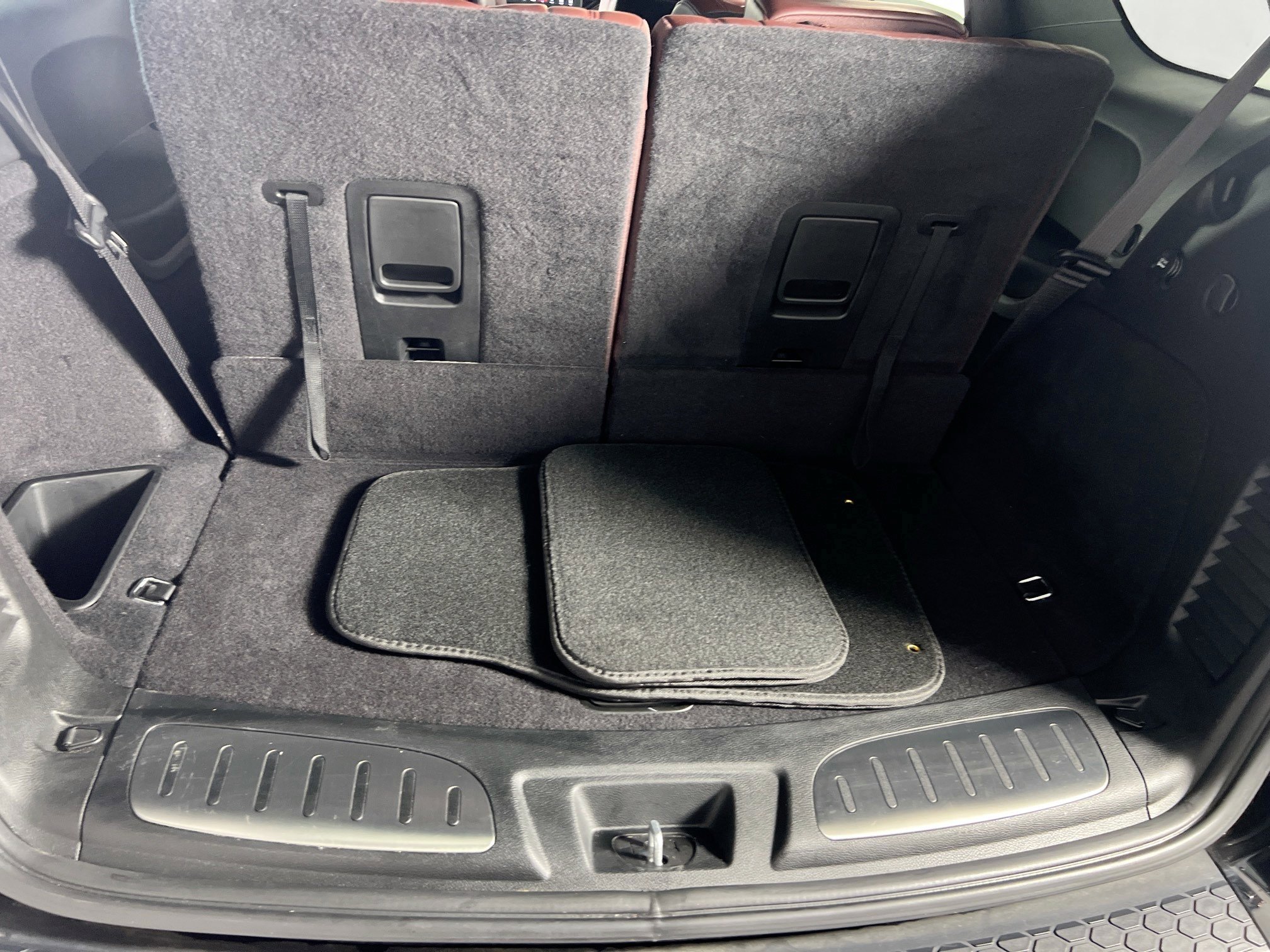 Used 2024 Dodge Durango Citadel w/ Tow 'N Go Package image 27