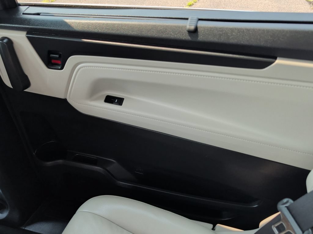 Used 2025 Honda Odyssey EX-L image 34